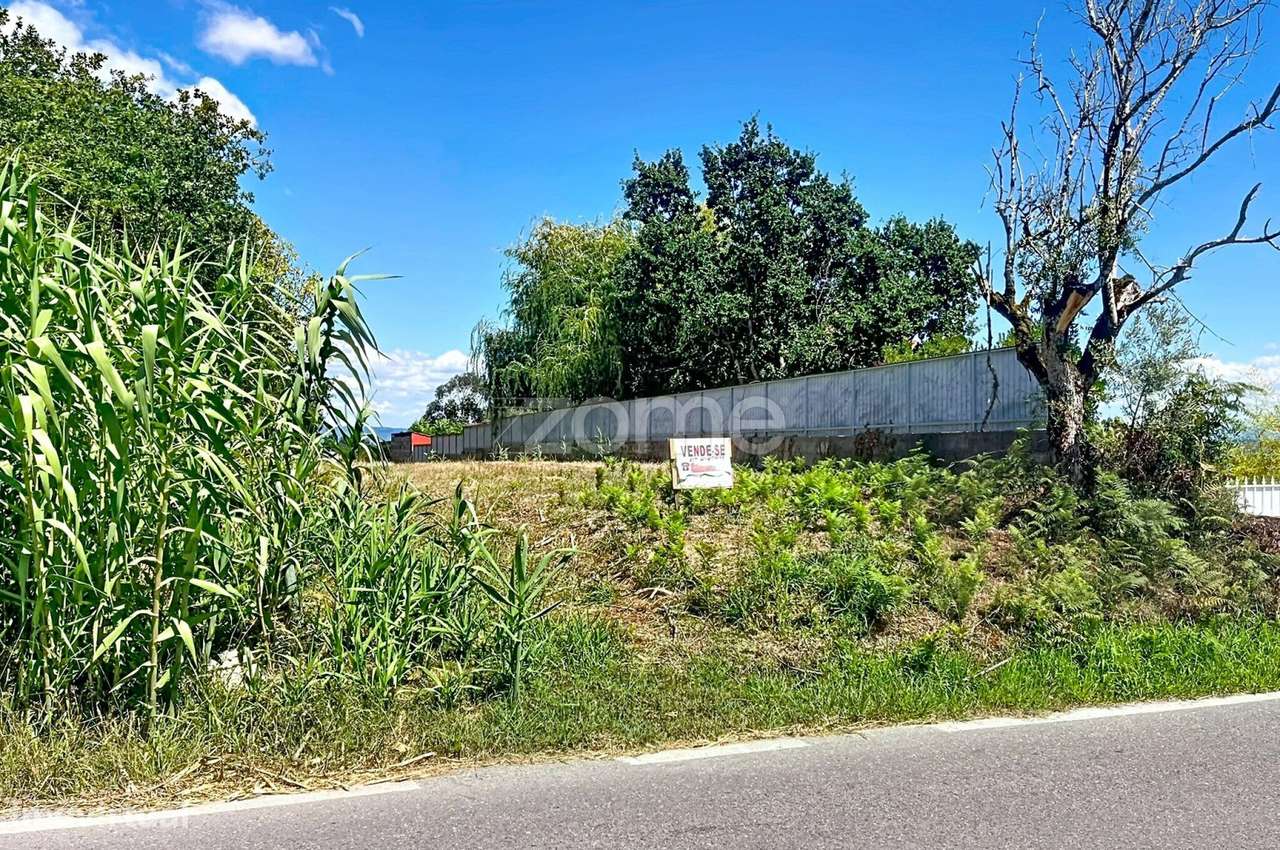 Terreno Misto em Aradazubre 1560 m²-5