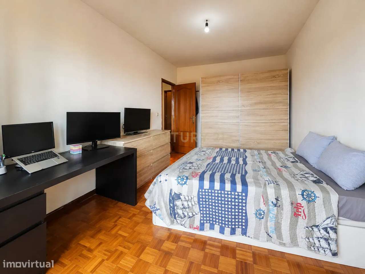 APARTAMENTO T2 | VARANDA | LUGAR DE GARAGEM | ARRUMOS | ELEVADOR | GON-15