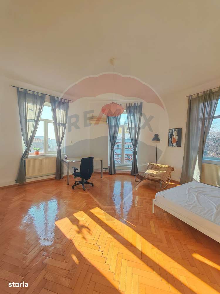 Apartament 3 camere - zona Universitate - Cavafii Vechi - Imagine principală: 4/13