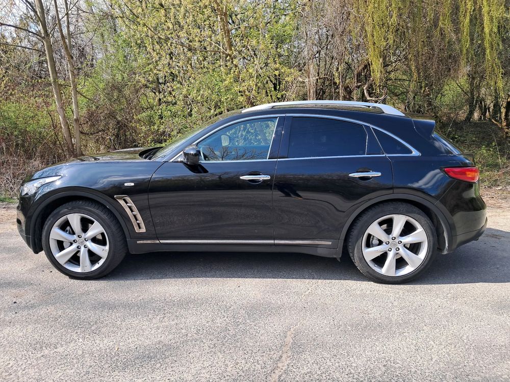 Infiniti FX II 2013