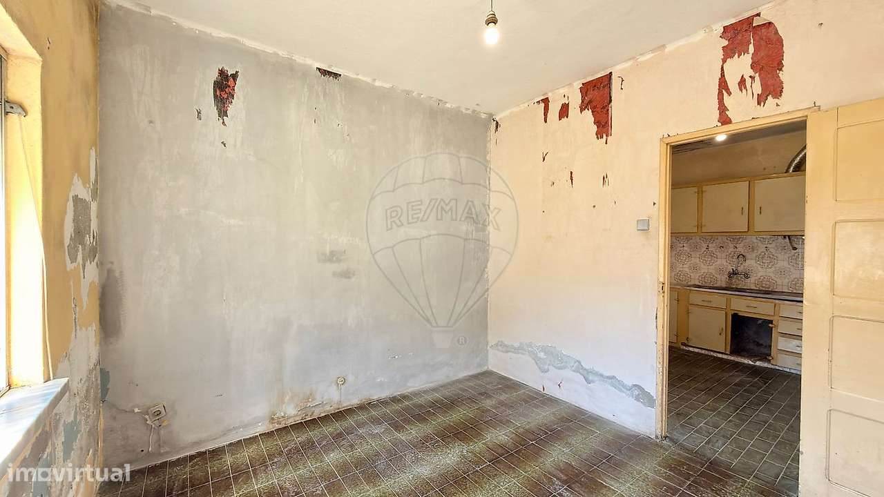 Moradia T2 para venda-15