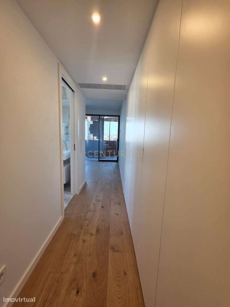 Apartamento T4 - 4 Suites e Piscina Privativa | Empreendimento Douro N-12