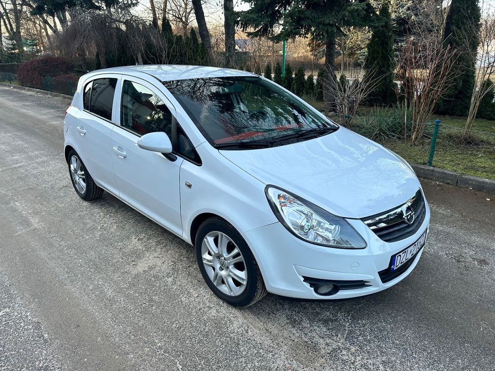 Opel Corsa D 2008