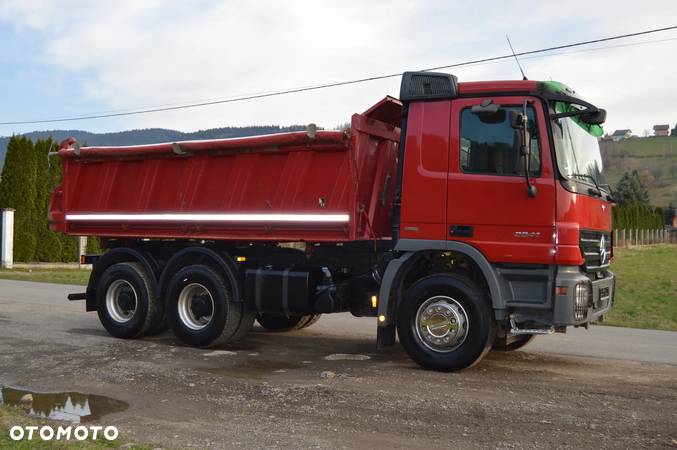 Mercedes-Benz ACTROS - 5