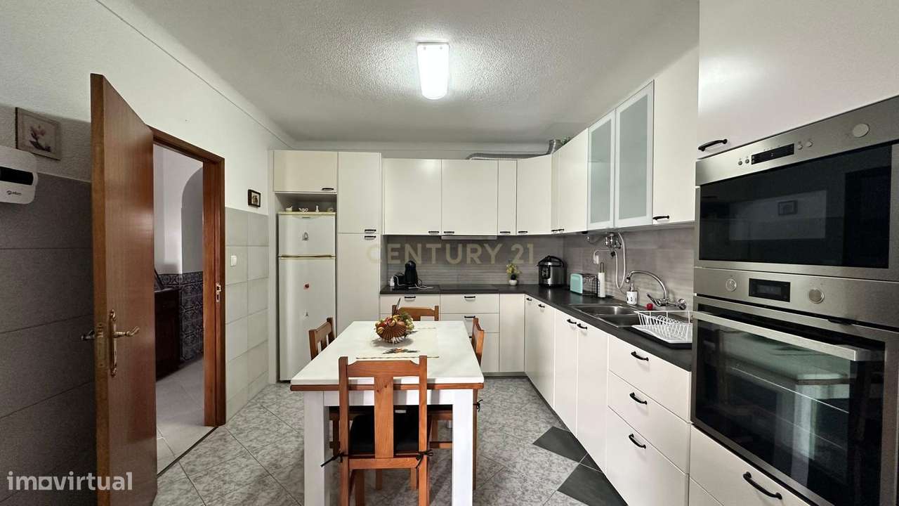 MORADIA T3 BERINGEL COM QUINTAL, TERRAÇO E GARAGEM-7