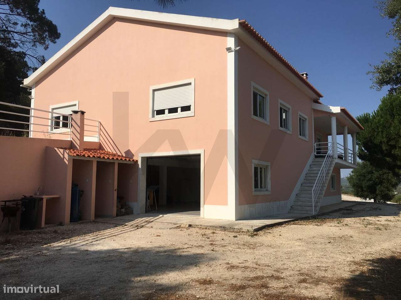 Moradia T4 - oportunidade de estilo de vida + investimento com potenci-54