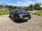 Volkswagen Passat 2.0 TDI DPF BlueMot Comfortline - 7