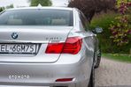 BMW Seria 7 740Li - 40