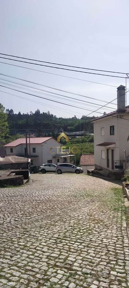 MORADIA  Á VENDA LUGAR DE PONTE  SAÕ PEDRO DO SUL-9