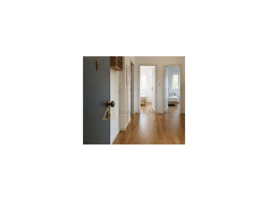Apartamento T3 ( 4 assoalhadas ), com Varanda e Vista Deslumbrante ...-16