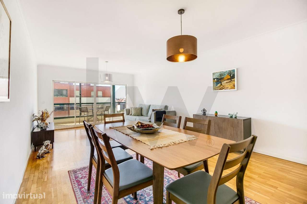 T2 com Varanda e Estacionamento junto ao Parque dos Poetas e a 10 min - Grande imagem: 4/35