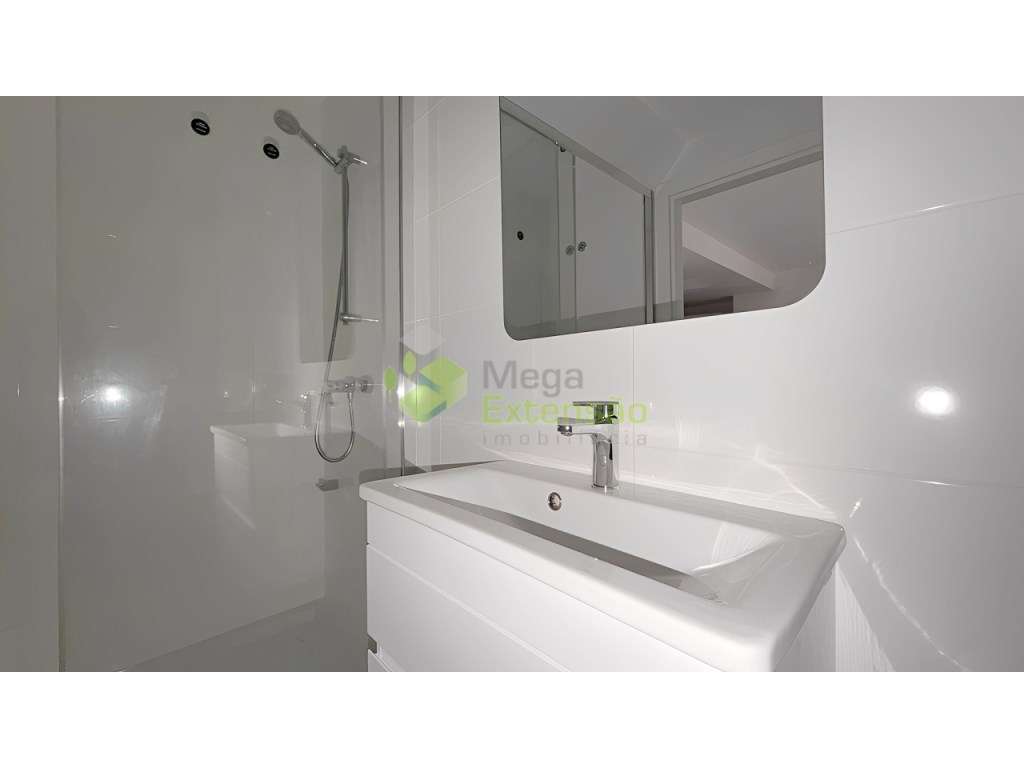 Apartamento T2, Novo, a estrear | Moderno | Centro de Torres Vedras-34