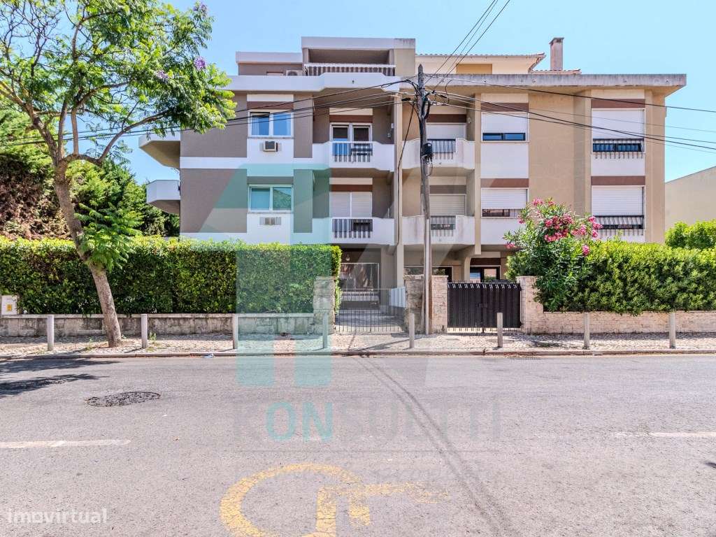 Apartamento T1 c/varanda junto à Praia de Santo Amaro de Oeiras-19