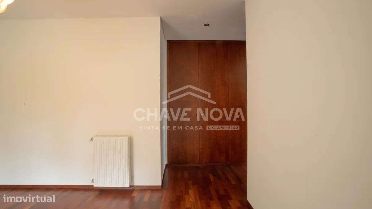 Apartamento T3 Praça das Flores - Bonfim - Porto-30
