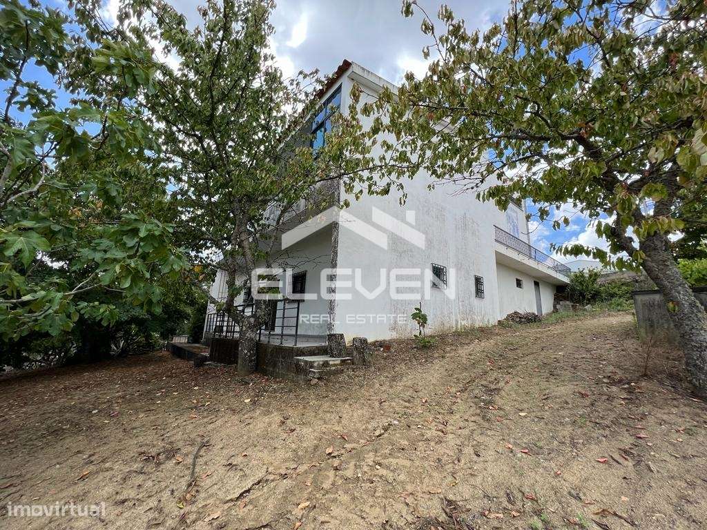 Duas Excelentes Moradias e Terreno Trevões São João Pesqueira - Grande imagem: 3/53