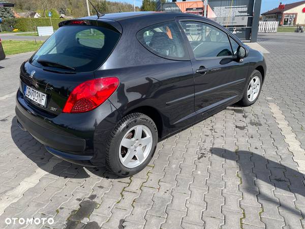 Peugeot 207 1.4 16V Presence - 10