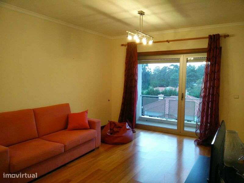 Excelente Apartamento T2, na Quinta do Cerrado - Paços de Brandão