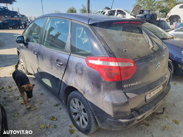 pompa motorina rezervor plutitor carcasa filtru ulei spirala volan Citroen C4 Picasso motor 1.6hdi dezmembrez - 3