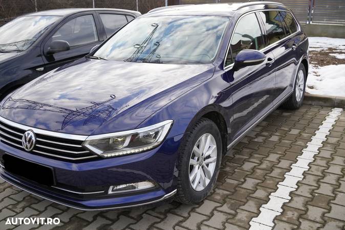 Volkswagen Passat 2.0 TDI DSG Highline - 2