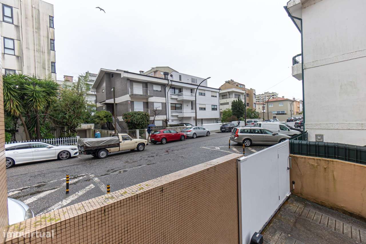Apartamento T3 renovado | Bonfim, Porto | 105 m2-32