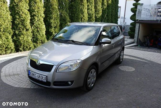 Skoda Fabia - 8