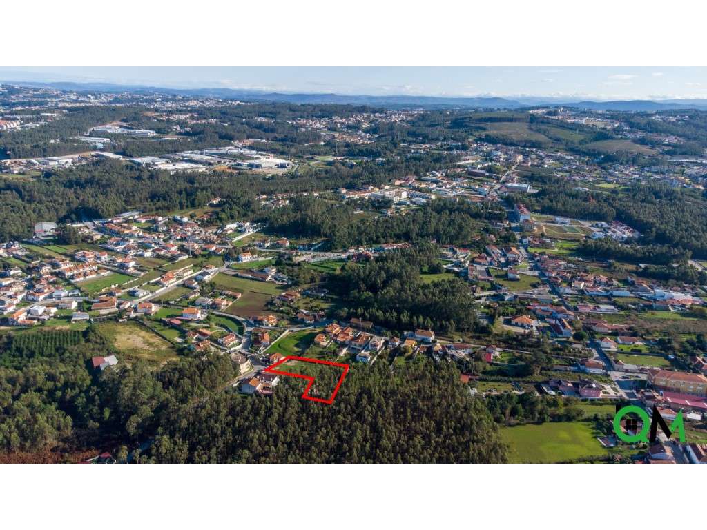 Terreno de 3200m² com projeto aprovado para moradia e anexos em São...-25