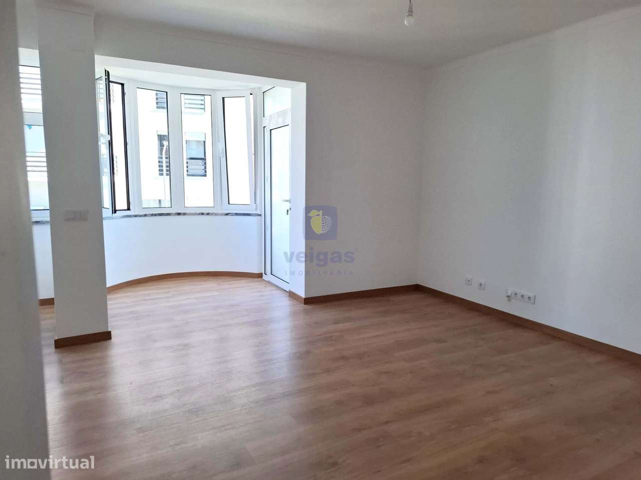 Apartamento T3 totalmente remodelado para arrendamento nas Caldas da R - Grande imagem: 5/31