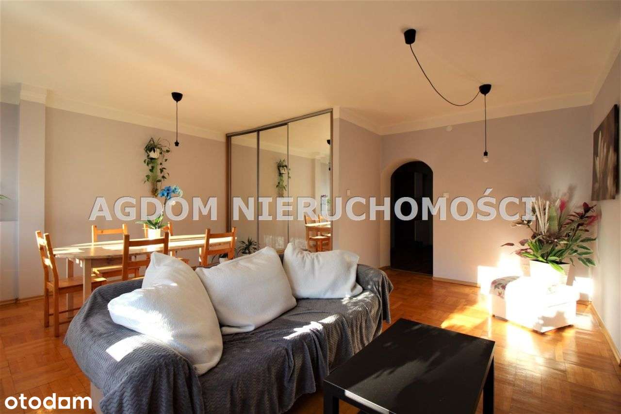 Atrakcyjne mieszkanie w Centrum-1