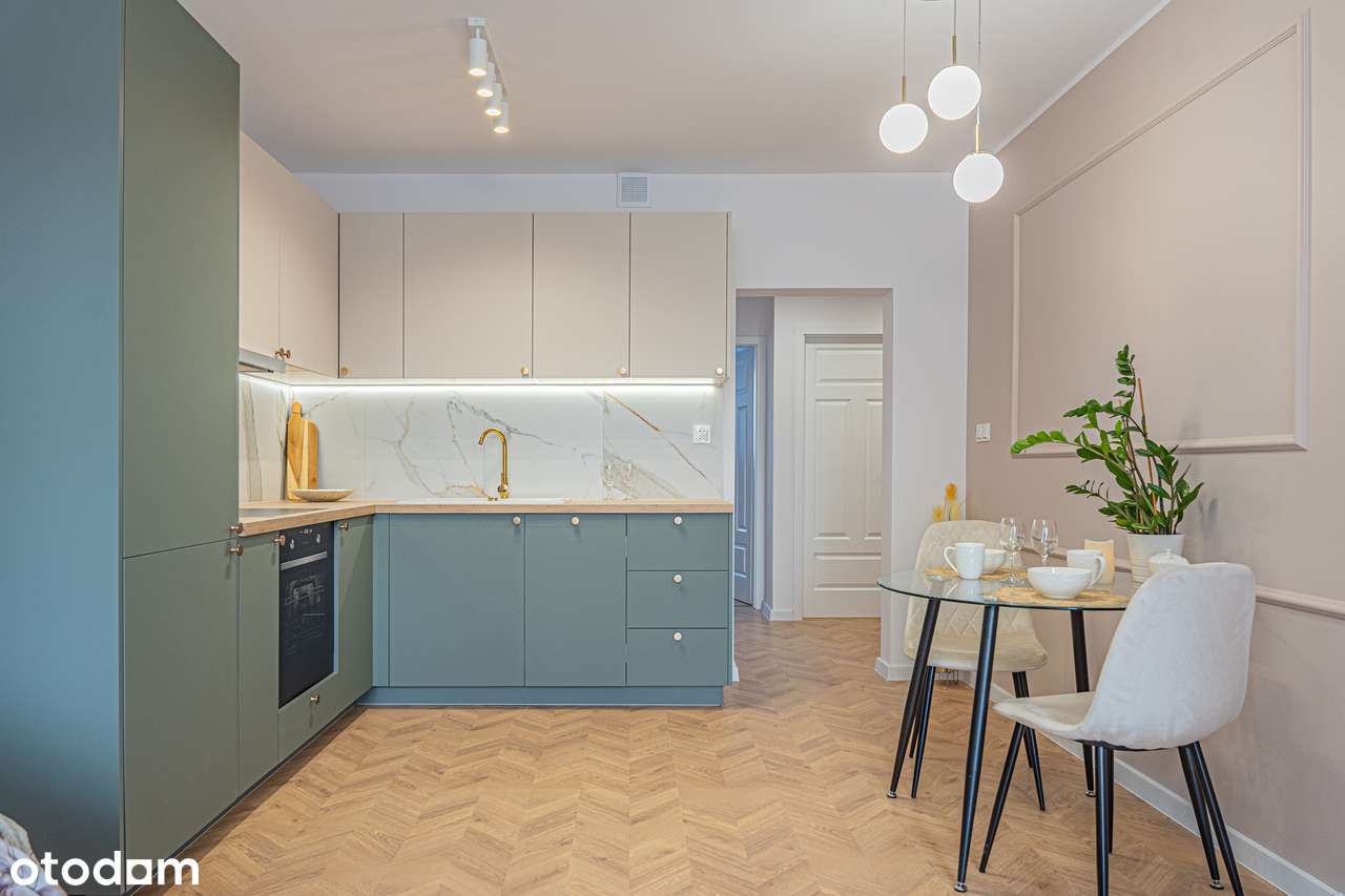 Mieszkanie 2 Pokoje Po Generalnym Remoncie z Dużym Balkonem - Pełny obrazek: 1/11