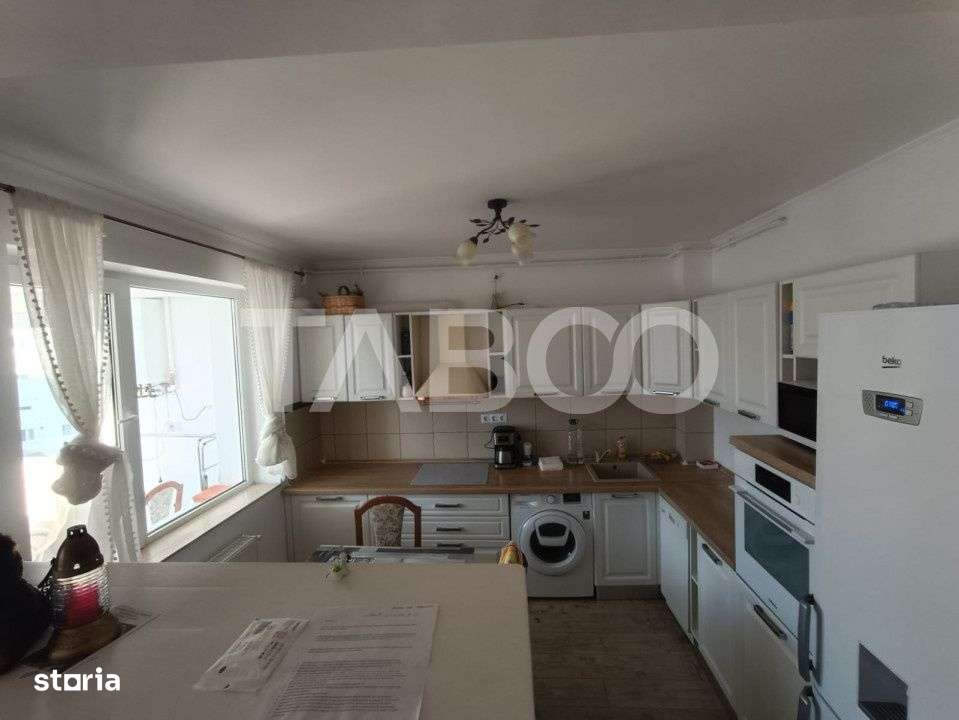 Apartament de vanzare cu 2 camere si balcon zona Siretului Sibiu - Imagine principală: 2/4