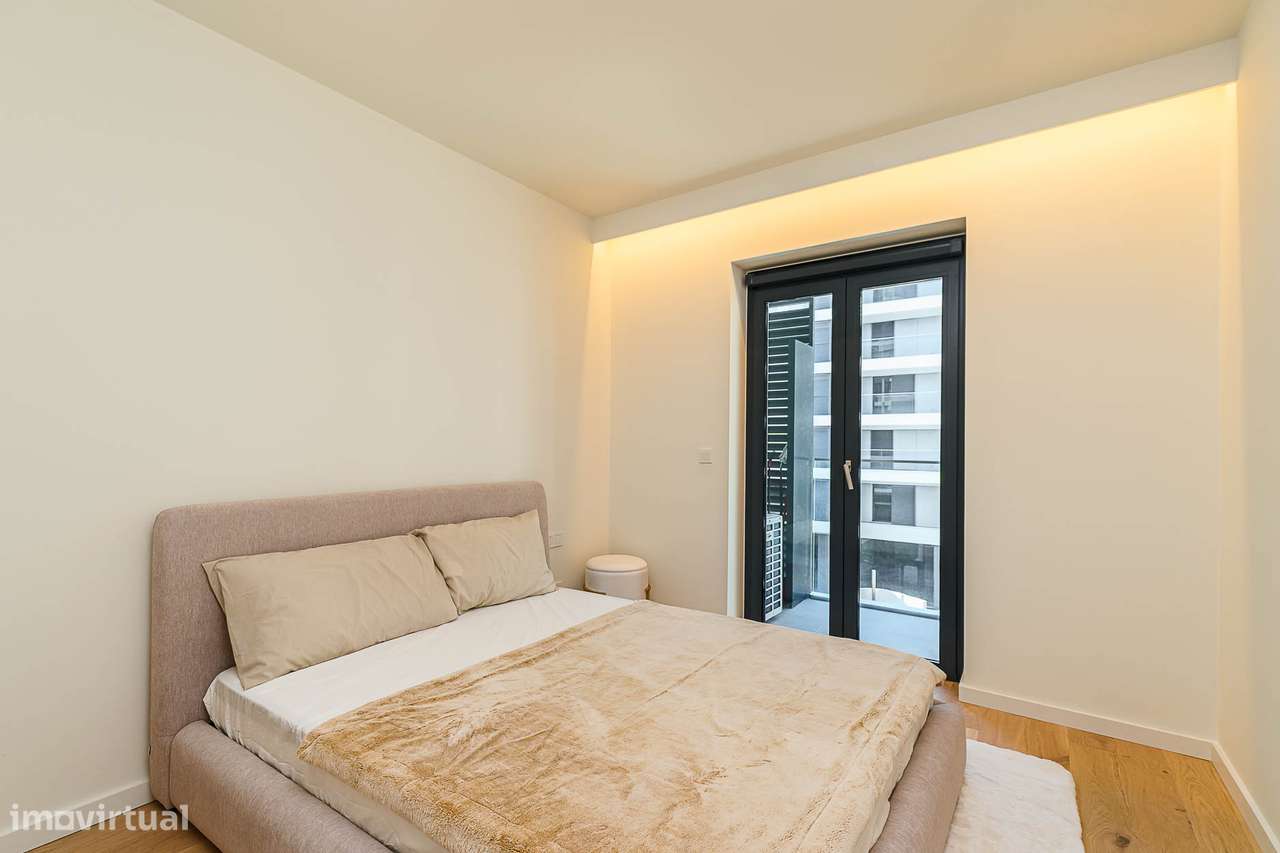 Apartamento t1 à venda na Avenida dos Combatentes, 70-13