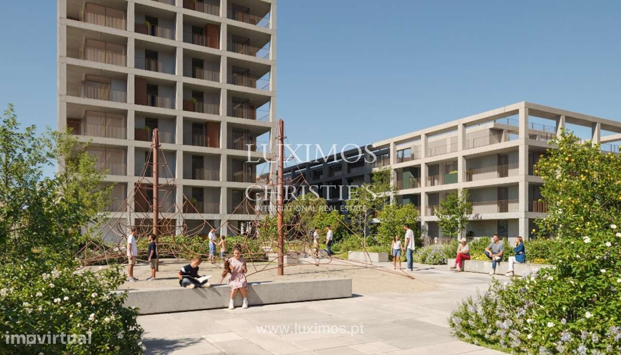 Fernão Magalhães 127: Apartamento T0, à venda, no centro do Porto-13