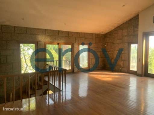 Moradia Unifamiliar com Piscina em Azurém, Guimarães – Próxima da Univ-4