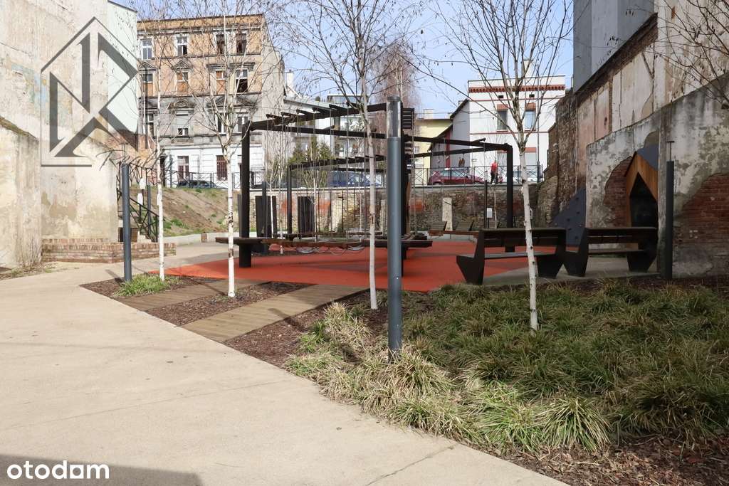 Kawalerka w dobrej cenie! Bytom-Centrum-Katowicka!-8