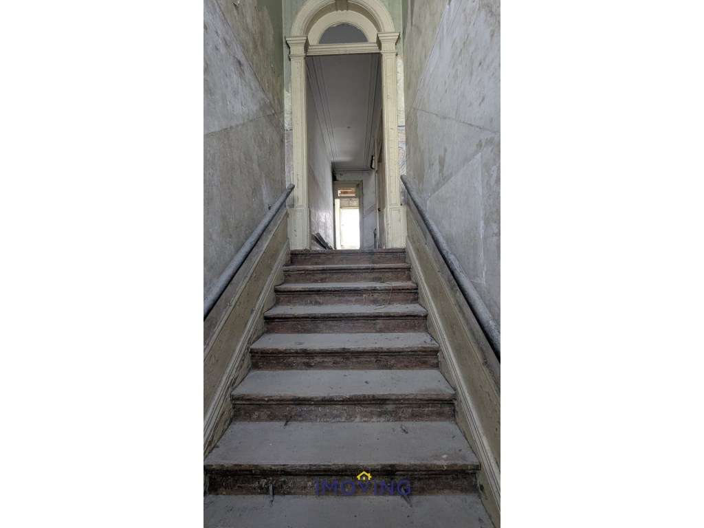 Prédio para remodelar - 3 pisos - jardim- centro do Porto-27