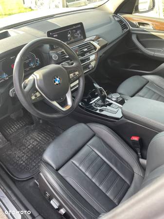 BMW X3 xDrive30e - 9