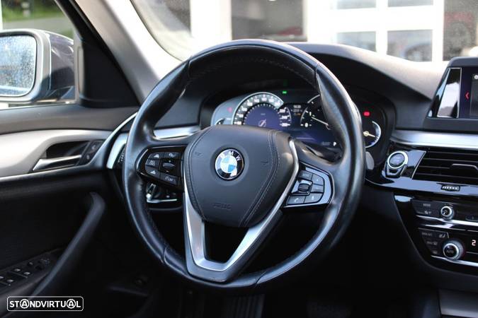 BMW 520 d Auto - 24