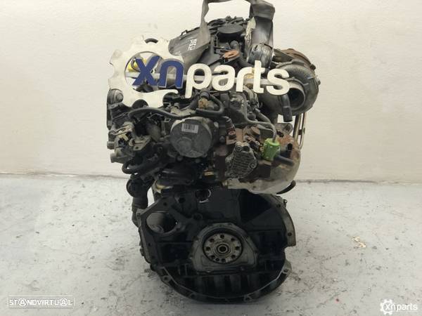 Motor Usado RENAULT/ESPACE IV (JK0/1_)/2.0 dCi  01.06 -  REF. M9R750 - 5