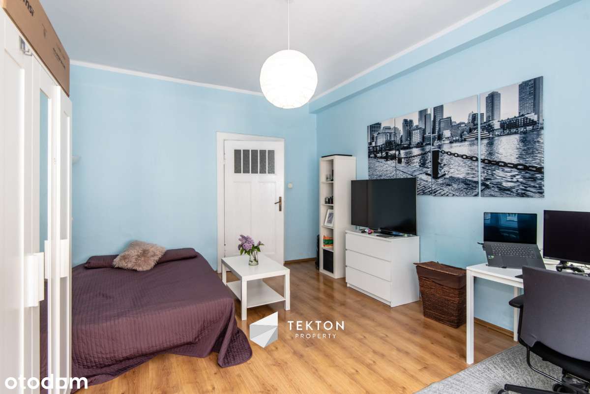 centrum Poznania  +100 m² w kamienicy, Półwiejska-4