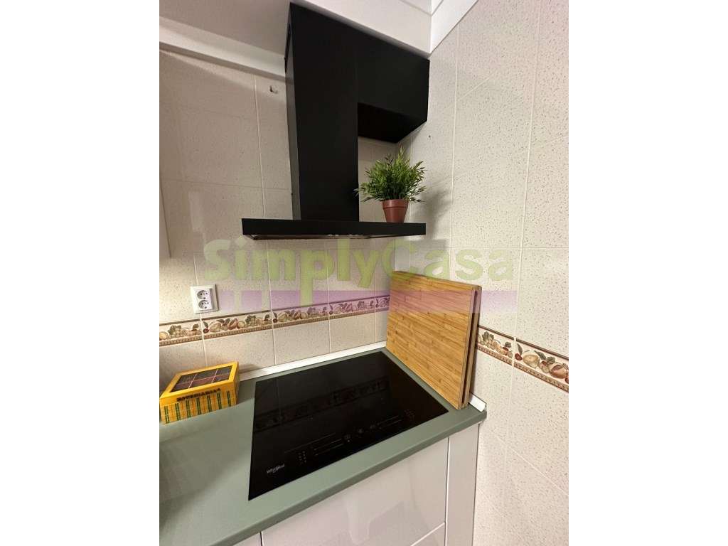 Excelente Apartamento T3 em Setúbal - Bairro Afonso Costa-14