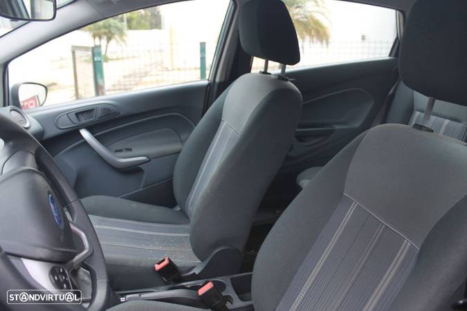 Ford Fiesta de 2008 - 10