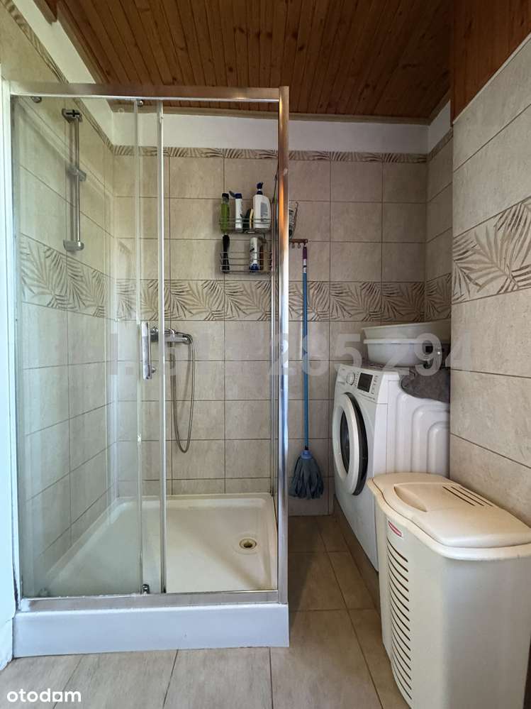 Dom wolnostojący, zielona okolica, klimatyczna działka.-16