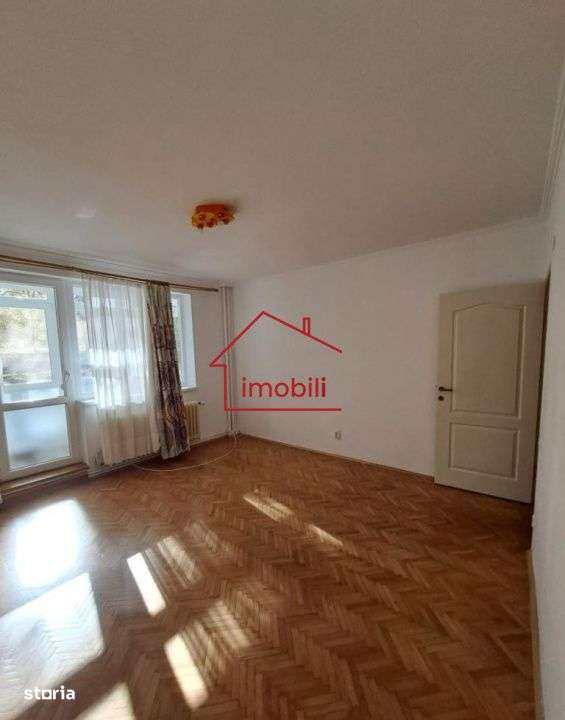 Vand apartament 3 camere decomandate langa Iulius mall-3