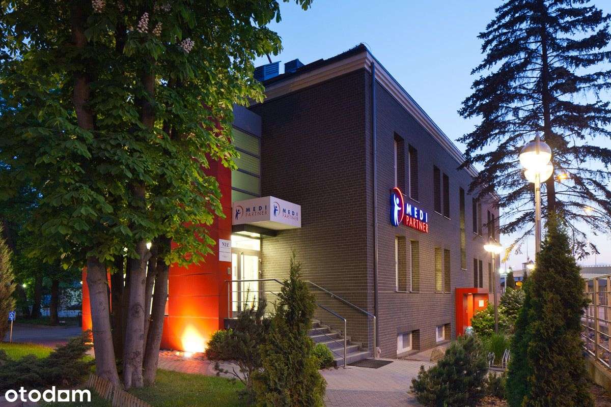 Budynek dla przychodni medycznej do wynajęcia - Pełny obrazek: 1/11