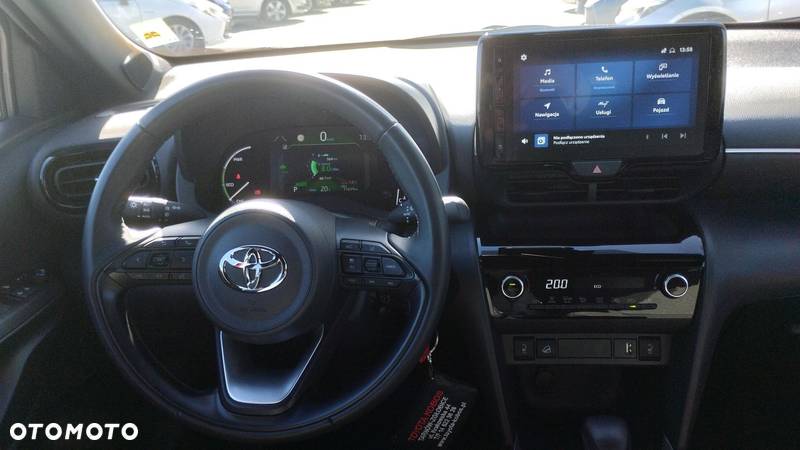 Toyota Yaris Cross - 14