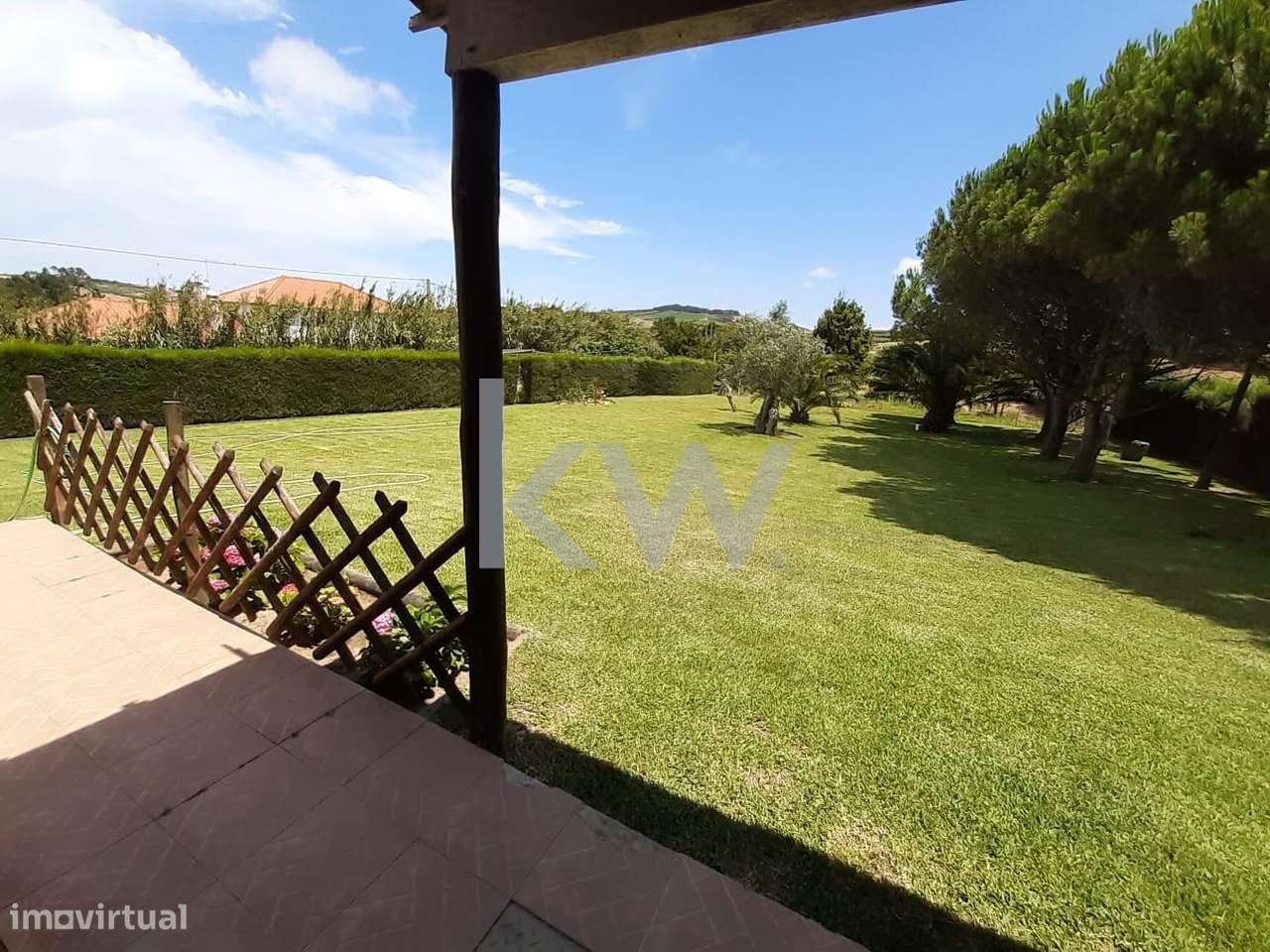 Herdade com 8.500m2 com pequena Casa de campo em Quintas - Encarnação - Grande imagem: 4/25