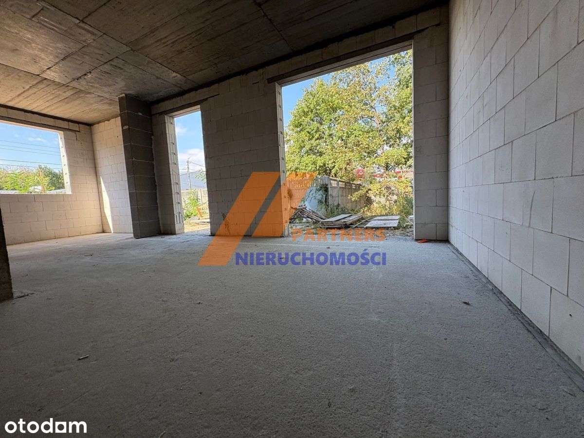 Segment z ogrodem i poddaszem użytkowym.-4