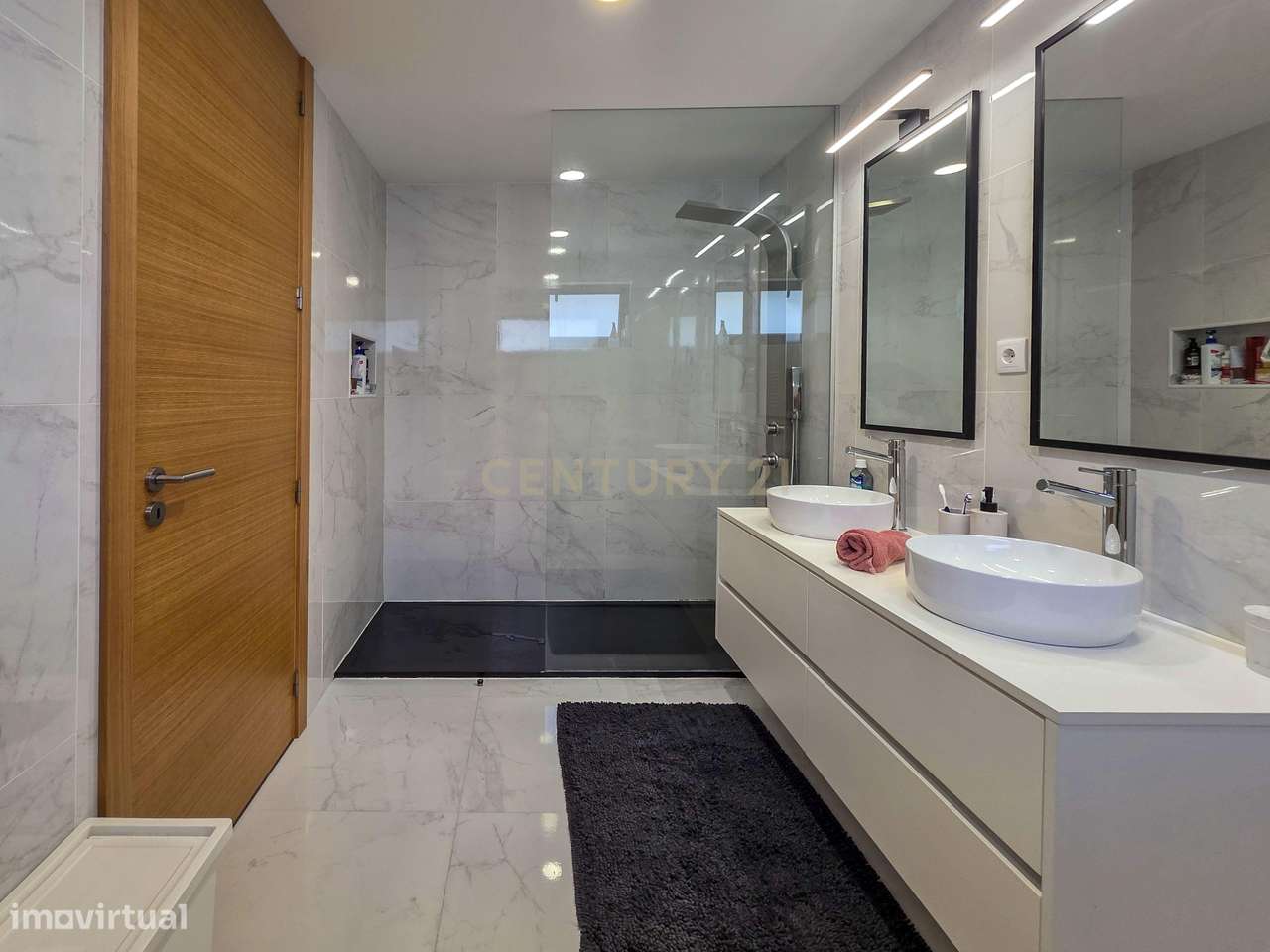 Moradia T3 Exclusiva em Condomínio Privado situada em Bitarães/Paredes-25