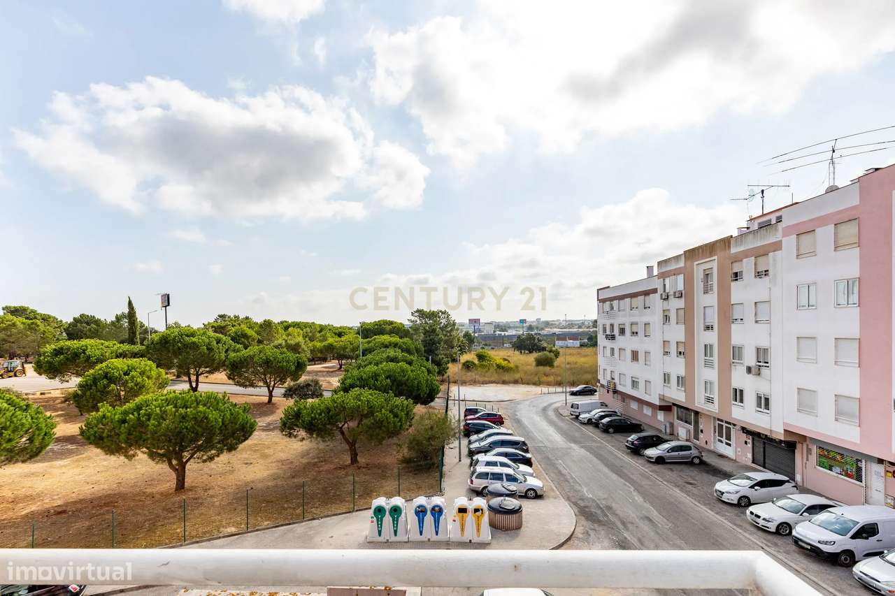 Apartamento T1 em Corroios, Seixal | Praticidade para o dia a dia e pr-17
