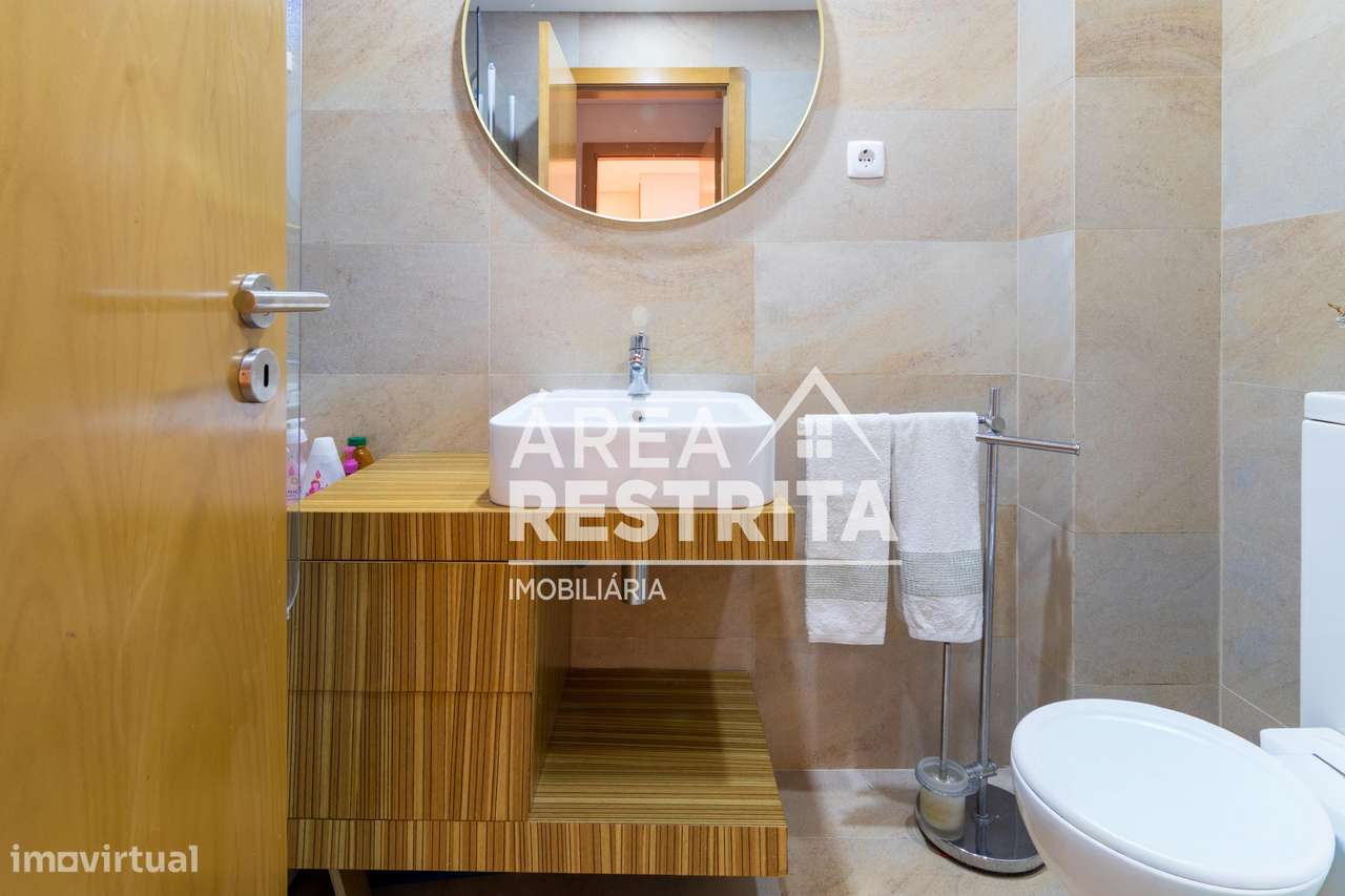 Apartamento T3 num Rc com vista Rio, em Alto do Seixalinho, Barreiro-6